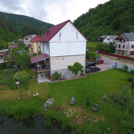 Садиба У Брусків Mizhhirya  外观 照片